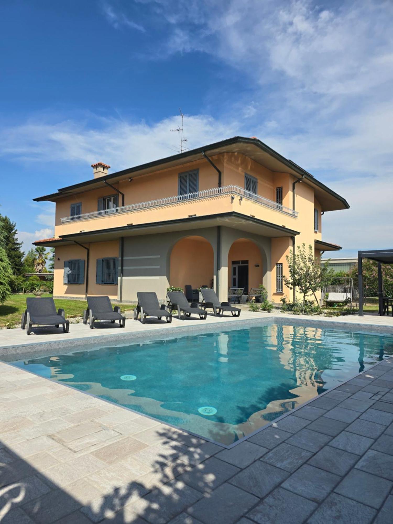 Villa 2 Cassano D'adda Bagian luar foto
